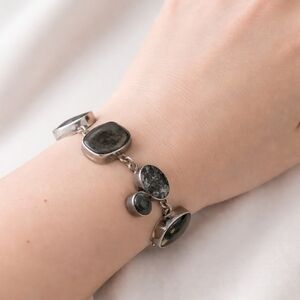 Vintage Sterling Silver Modernist Bracelet with Green Agate Stones